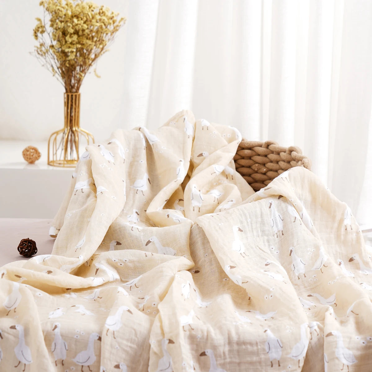 Elinfant 1 PC Baby Swaddle Blanket Bamboo Cotton Soft Baby Blankets Newborn Muslin Swaddle Blanket for Newborn Girl and Boy Baby